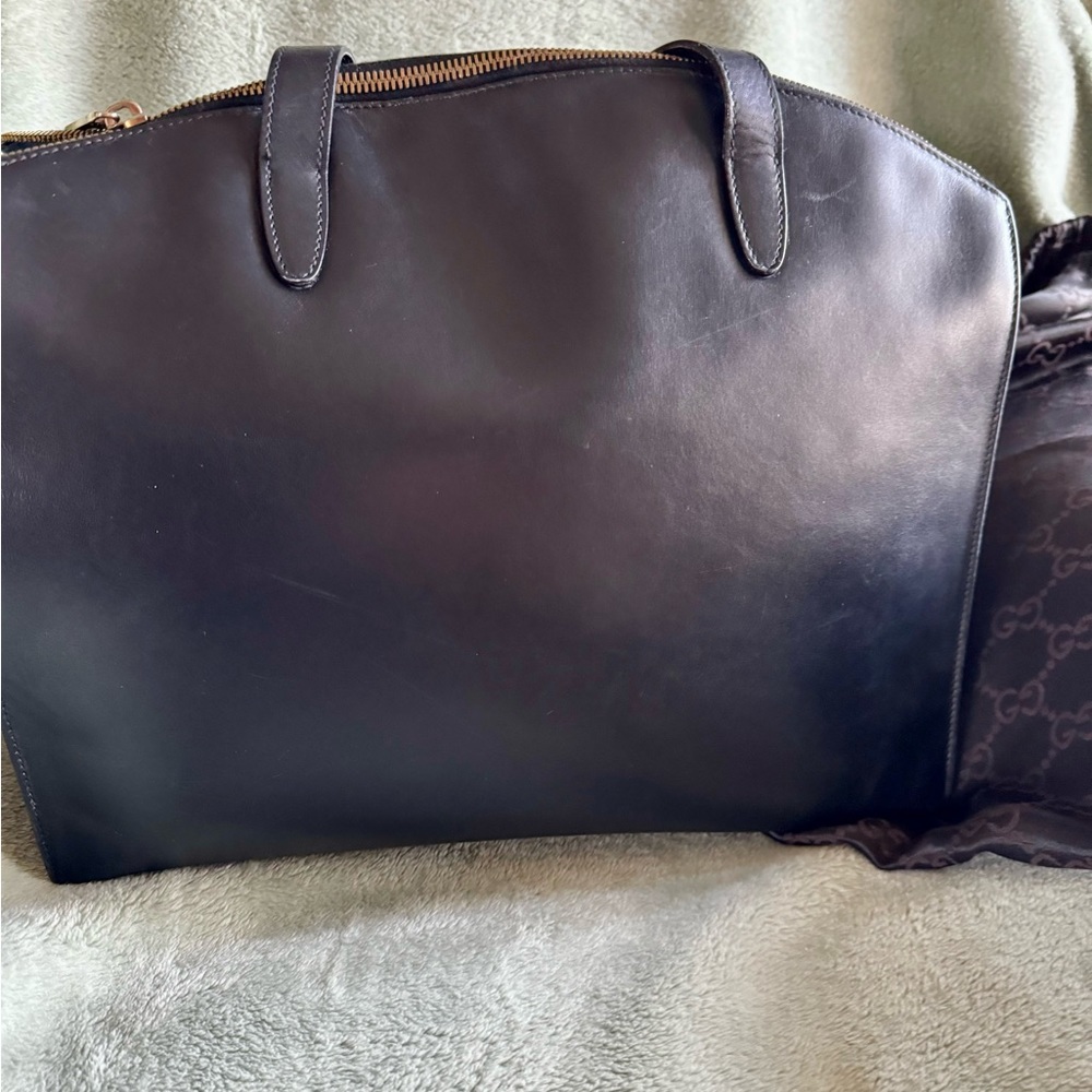 GUCCI Black Leather Vintage Top Handle Tote Handbag Authentic